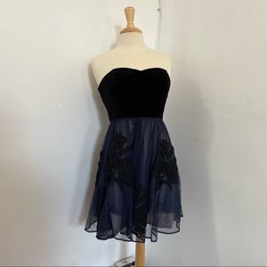 Anthropologie Floreat Tulle & Velvet Mini Dress with Floral Appliqué Size 6